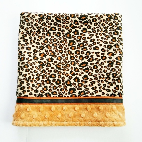 Baby Blanket - Bib - Wipe Gift Set | Minky - Picture 3 of 9